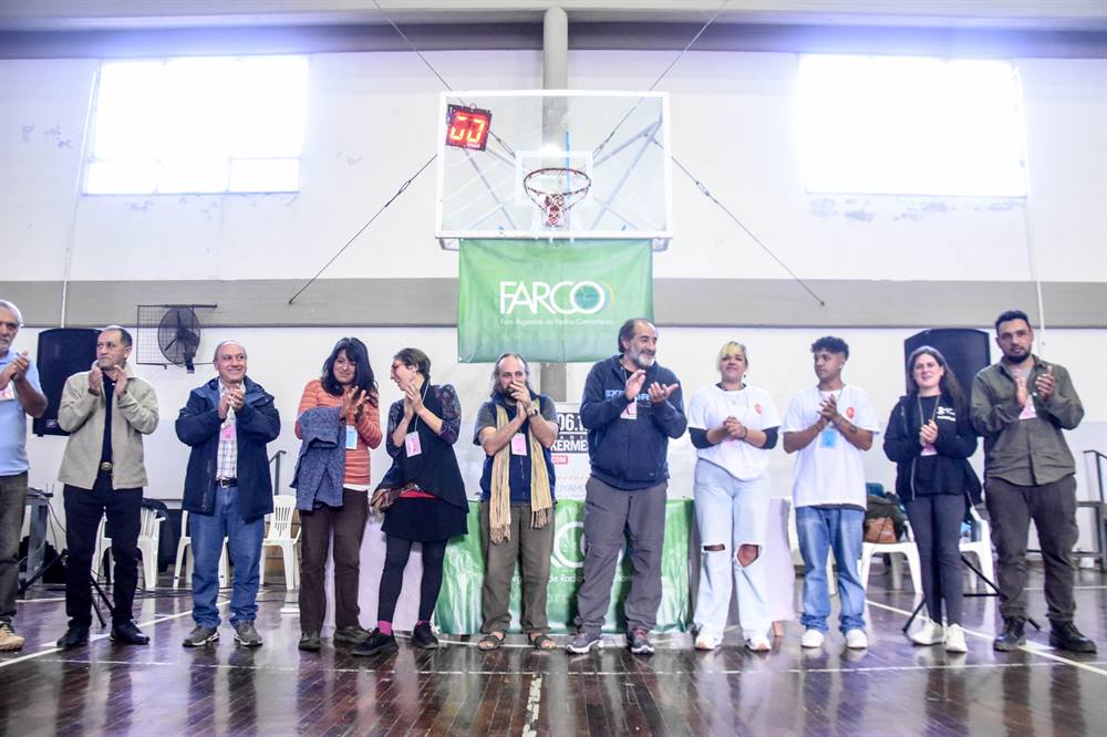 Asamblea de FARCO: El caos planificado o la democracia de los medios comunitarios