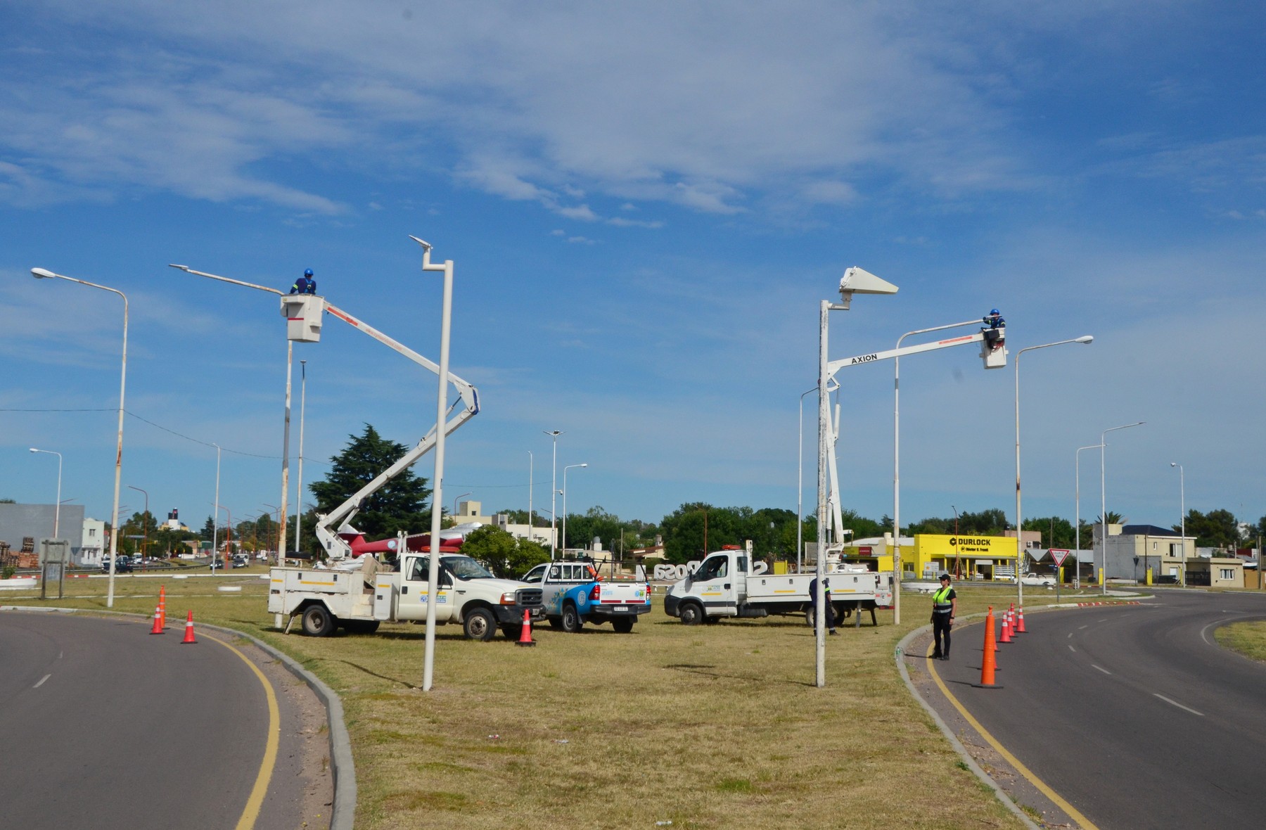 SE REEMPLAZAN EN TODA LA CIRCUNVALACIÓN ESTE Y ACCESO DE RUTA 5