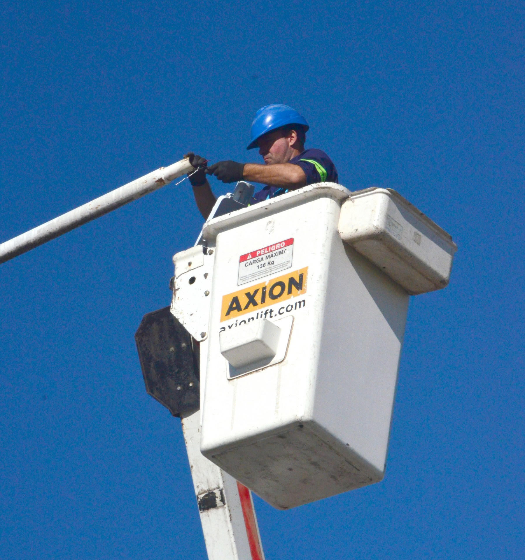 Alumbrado Led Santiago Marzo Este 07