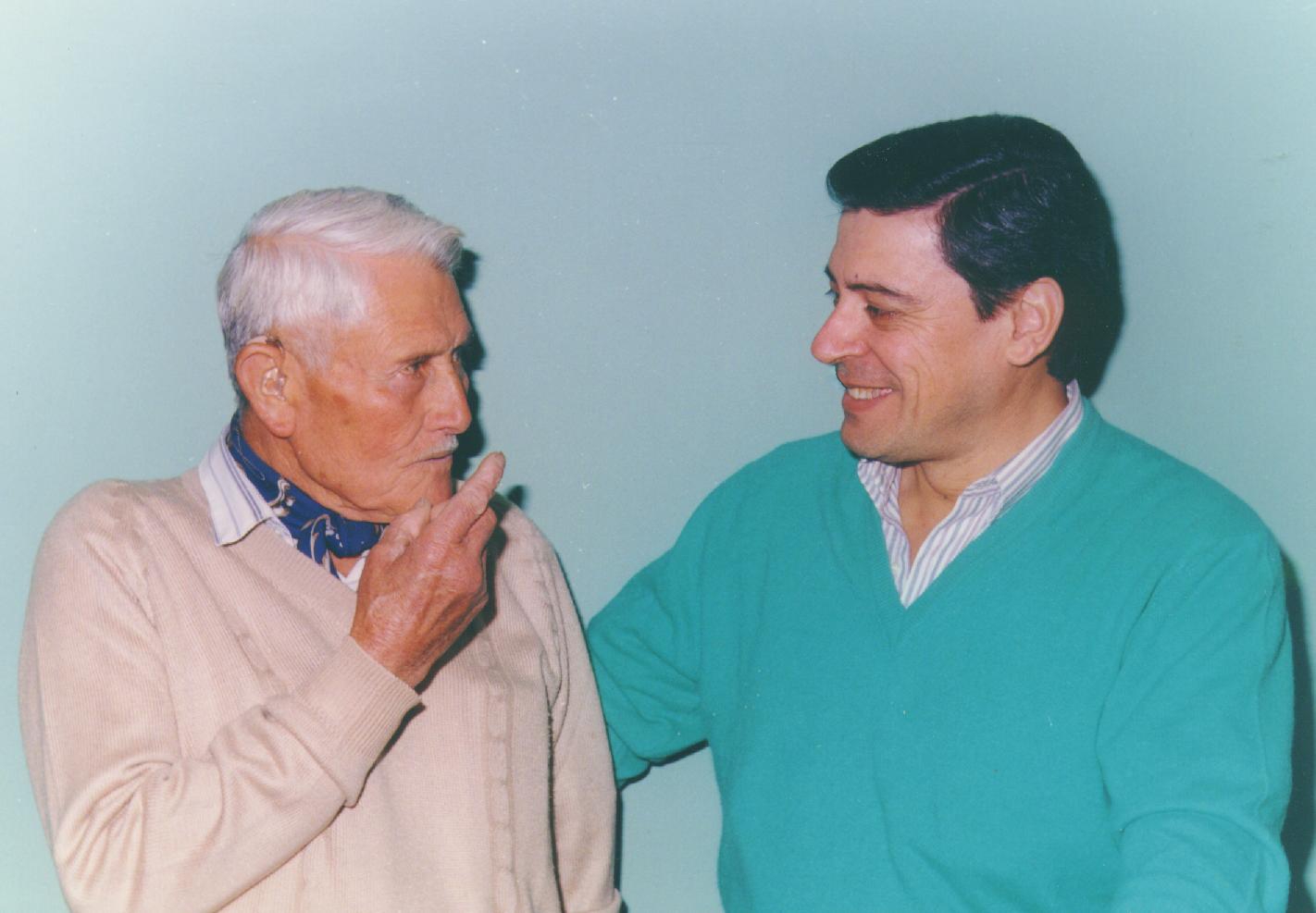 001. Encuentro en S Rosa en casa de Ángel Aimetta1994 Cochengo le recuerda a C. Arenas que lo espera en su puesto El B copia