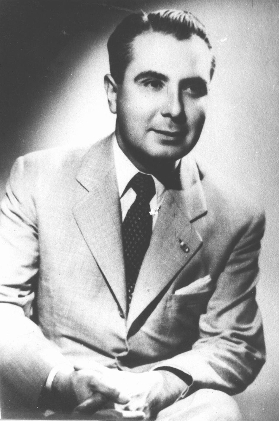 03. Arturo C. A. Fourcade Argentino Valle